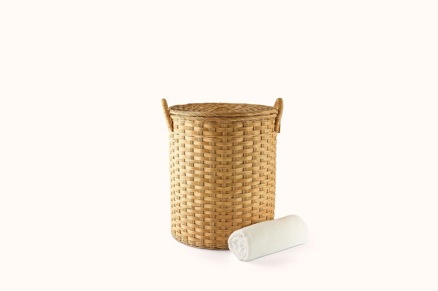 EXTRA LARGE HAMPER WITH LID