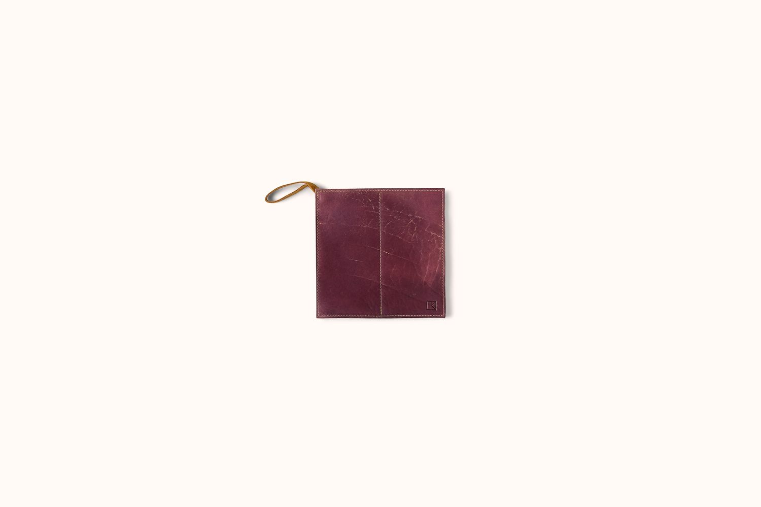 LINNY KENNEY EGGPLANT LEATHER OVEN SQUARE