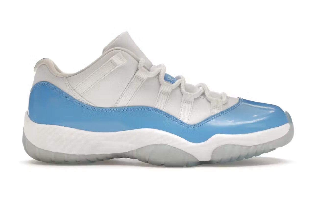 Air Jordan 11 Low University Blue