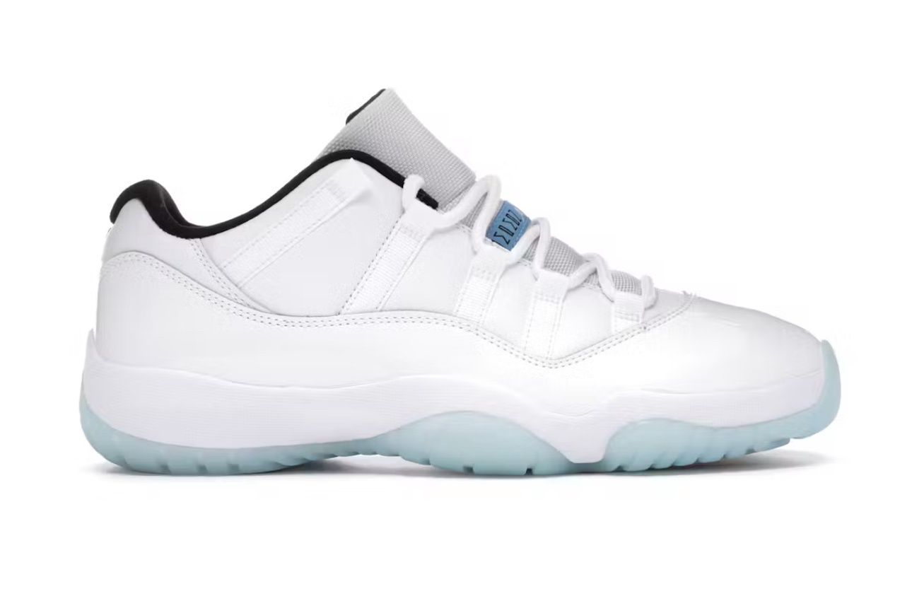 Air Jordan 11 Low Legend Blue