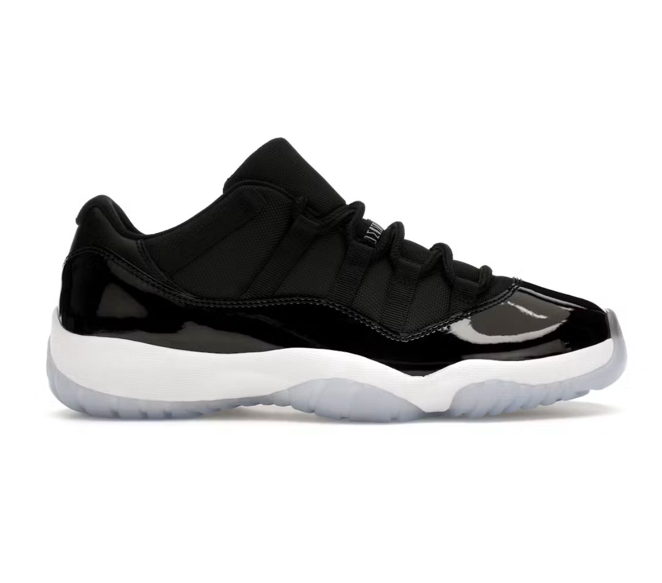Air Jordan 11 Low Space Jam
