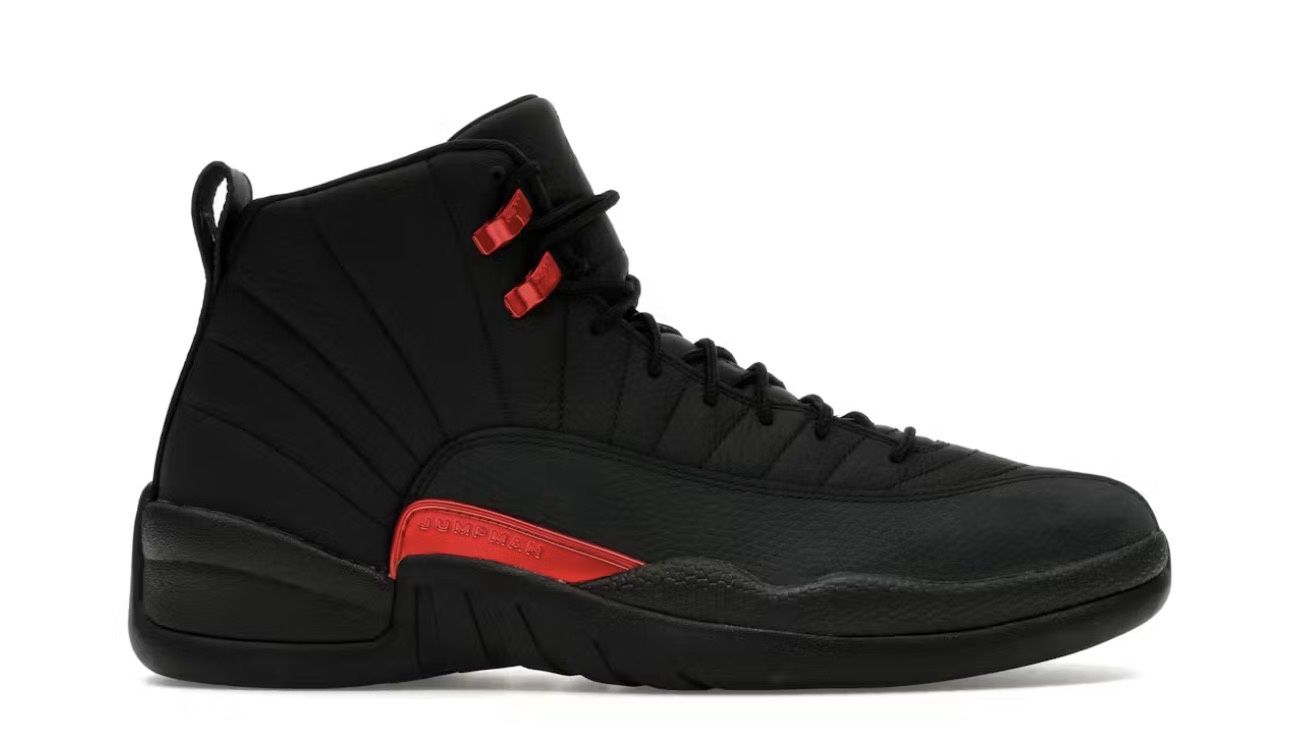 Jordan 12 Bloodline