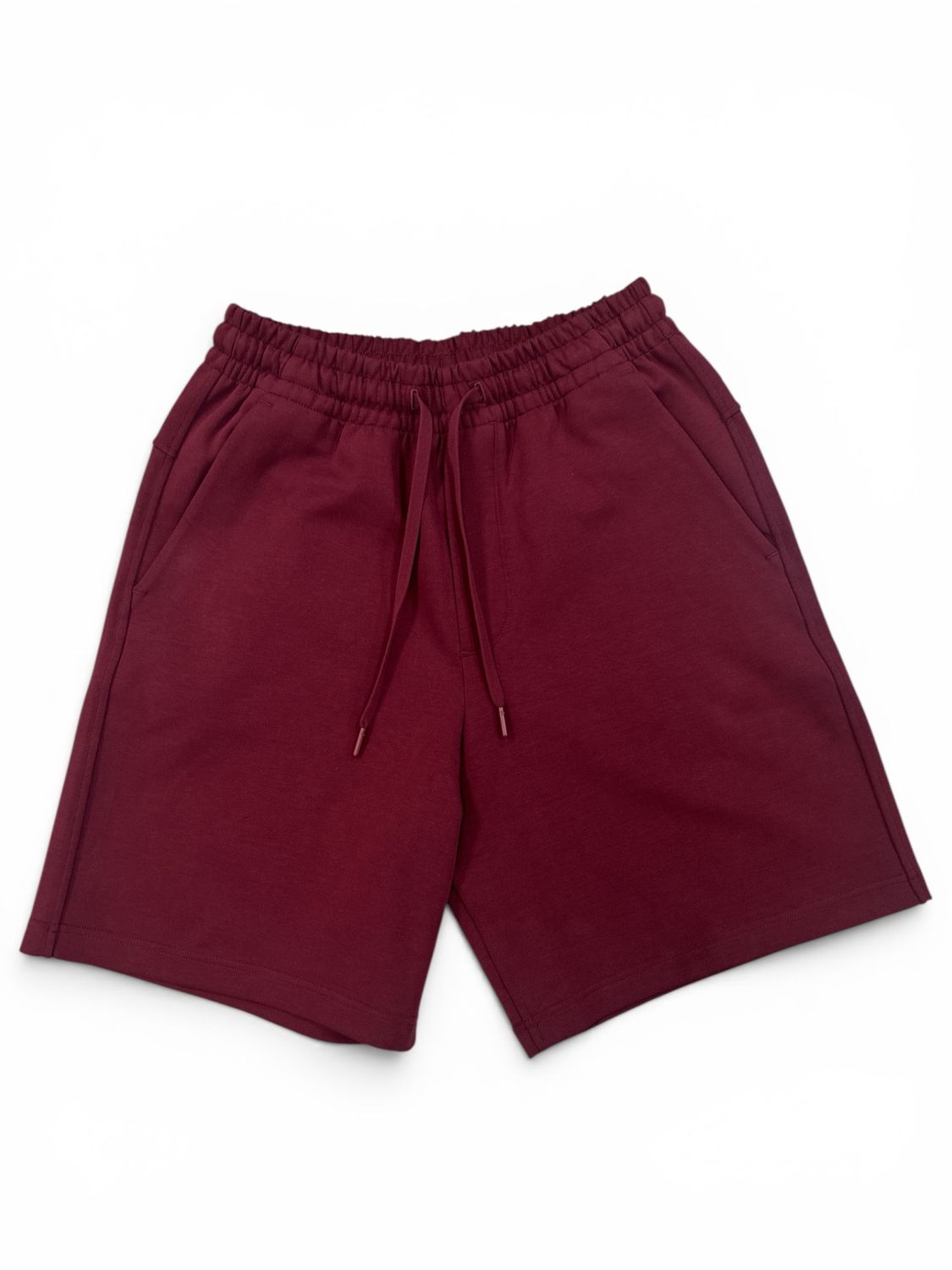 Lululemon Grand Standard Short Garnet