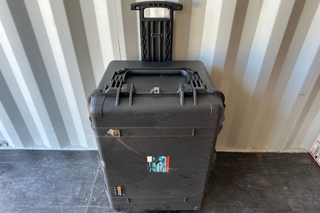 PELICAN CASE, PROTECTOR SERIES, BLACK, PELICAN - PELICAN CASES - PE-CA-BL-1660, NEW SURPLUS, SOLD PER EACH