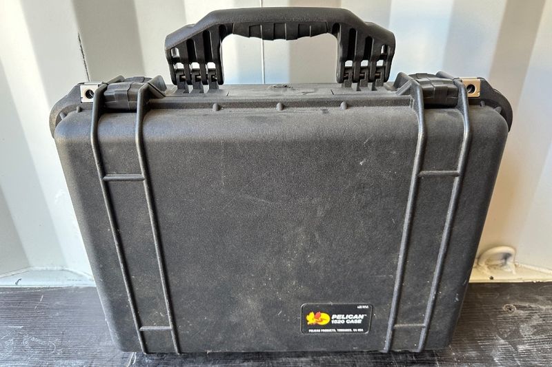 PELICAN CASE, PROTECTOR SERIES, BLACK, PELICAN - PELICAN CASES - PE-CA-BL-1520, NEW SURPLUS, SOLD PER EACH