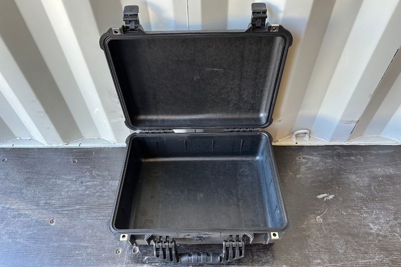 PELICAN 1520 PROTECTOR CASE (BLACK)