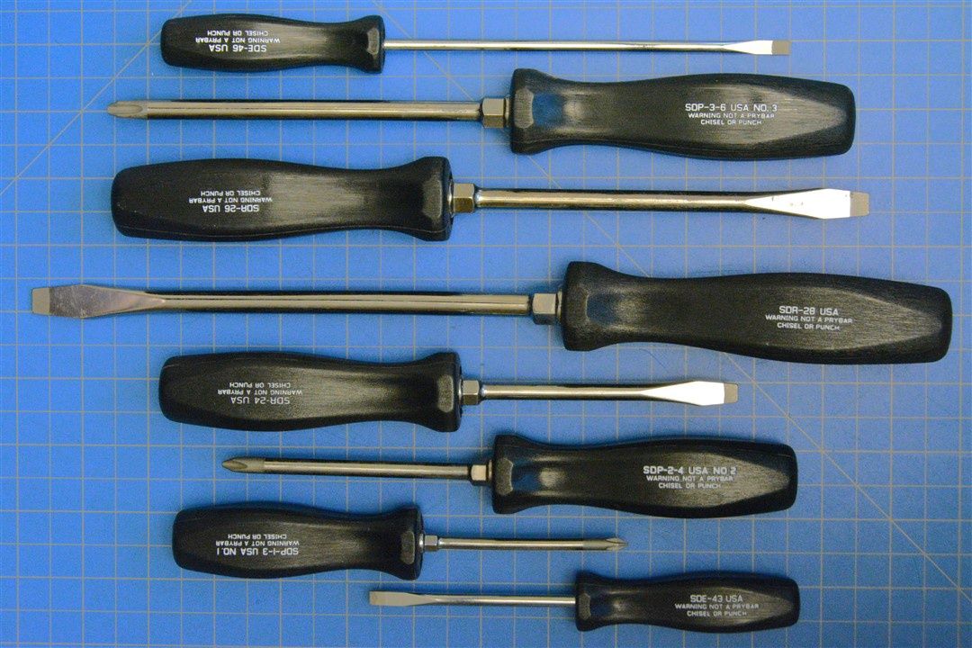 8-Piece ENDUROGRIP™ Mixed Screwdriver Set — Williams Industrial Tools (JHW100P-8MD)