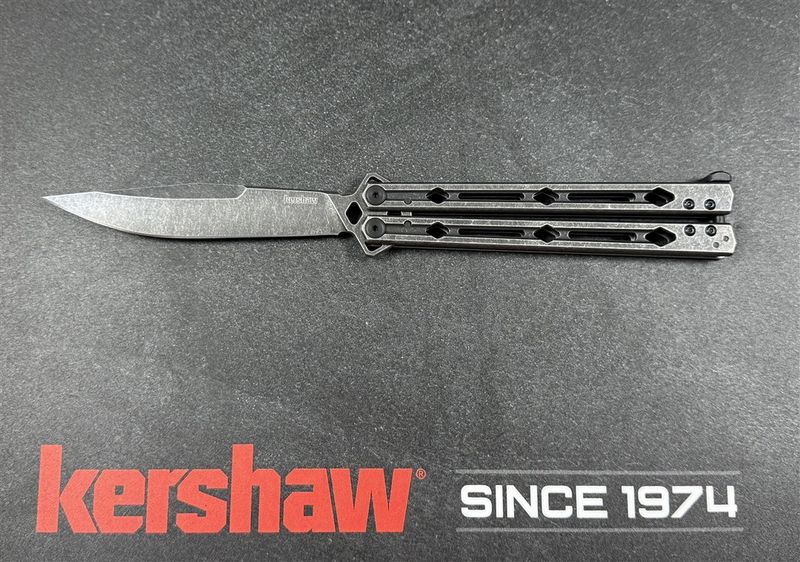 LUCHA - BUTTERFLY KNIFE, BLACKWASH