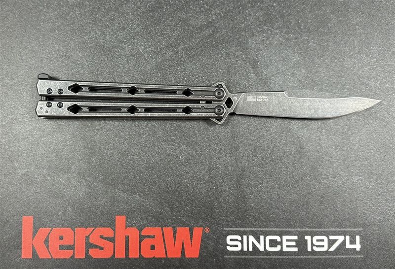 LUCHA - BUTTERFLY KNIFE, BLACKWASH