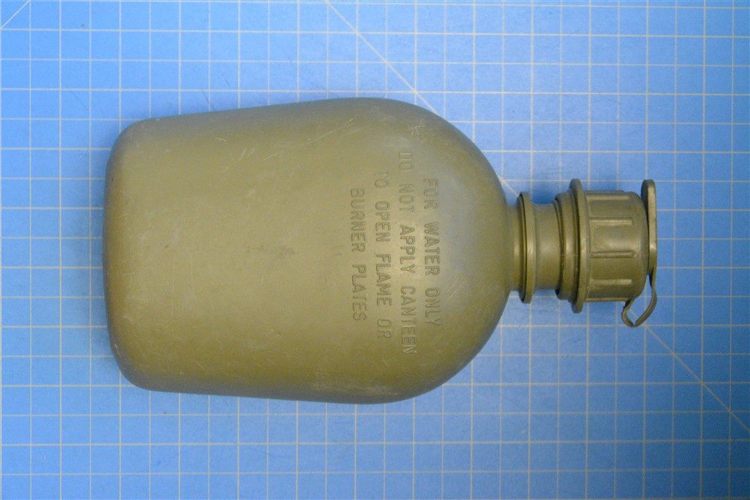 U.S. Military Surplus 1-Quart Plastic Canteen – Olive Drab