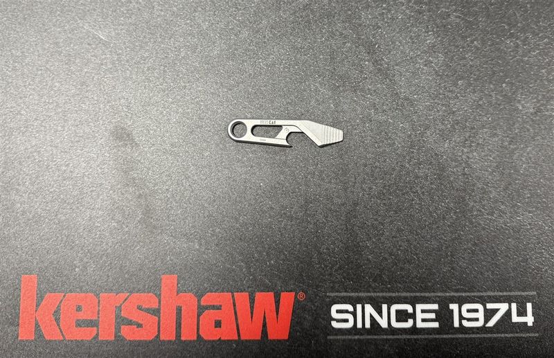 RECAP - KEYCHAIN TOOL