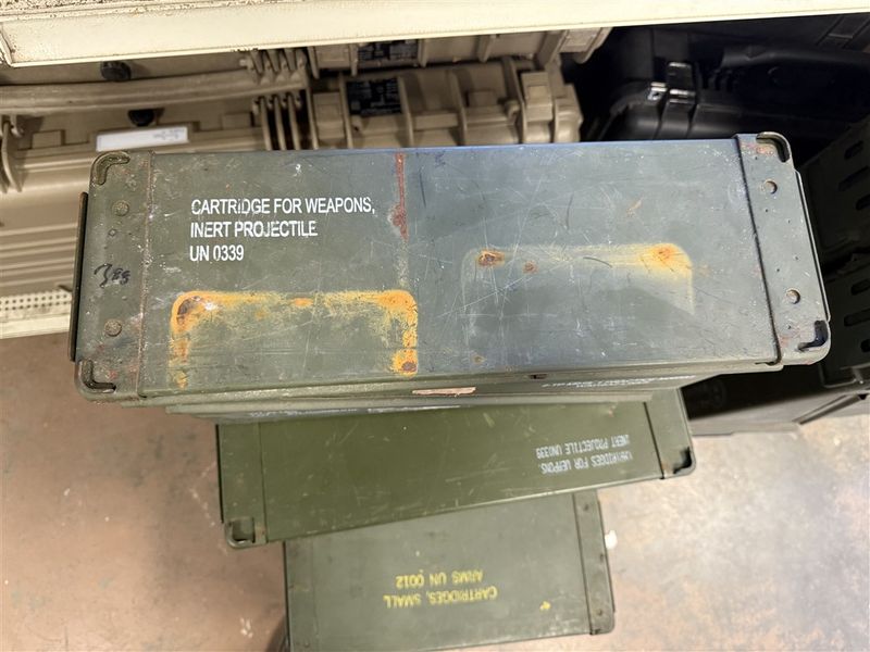 U.S. Military 40mm Ammo Can – Heavy-Duty Steel M548 Grenade Ammunition Box