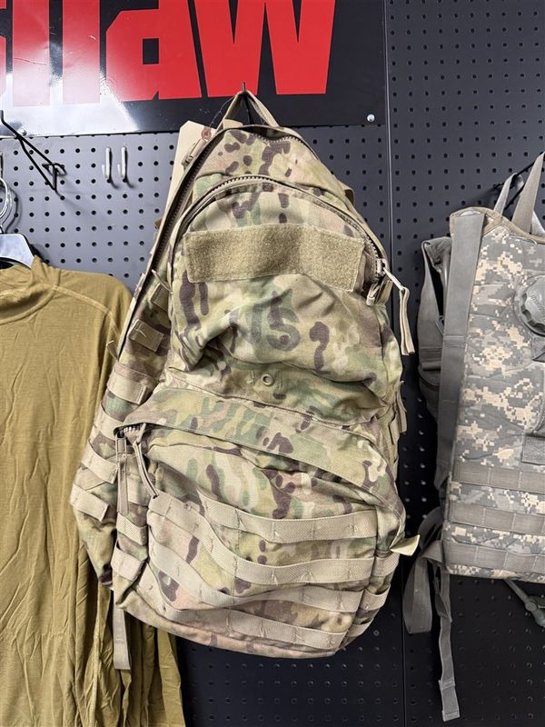 MEDICAL BAG, CAMO-NWU TYPE II/III – TAN/GREY/GREEN (DESERT/WOODLAND NAVIES)