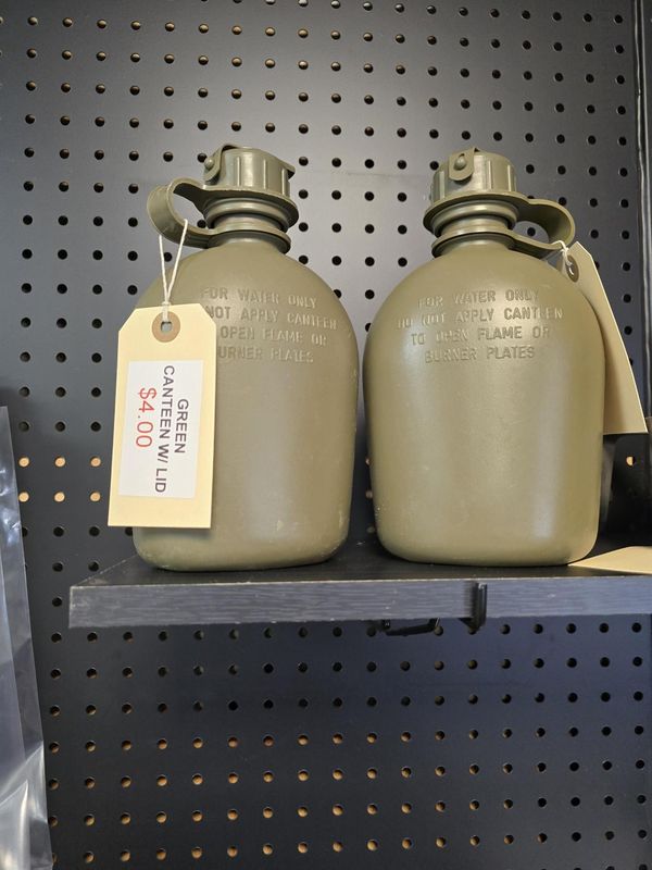 U.S. Military Surplus 1-Quart Plastic Canteen – Olive Drab