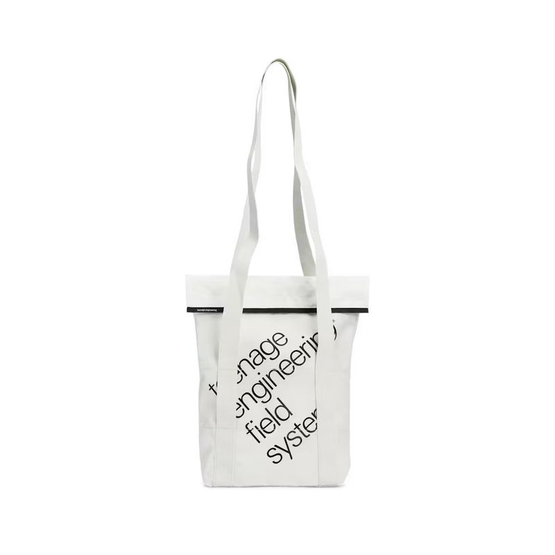 field tote bag