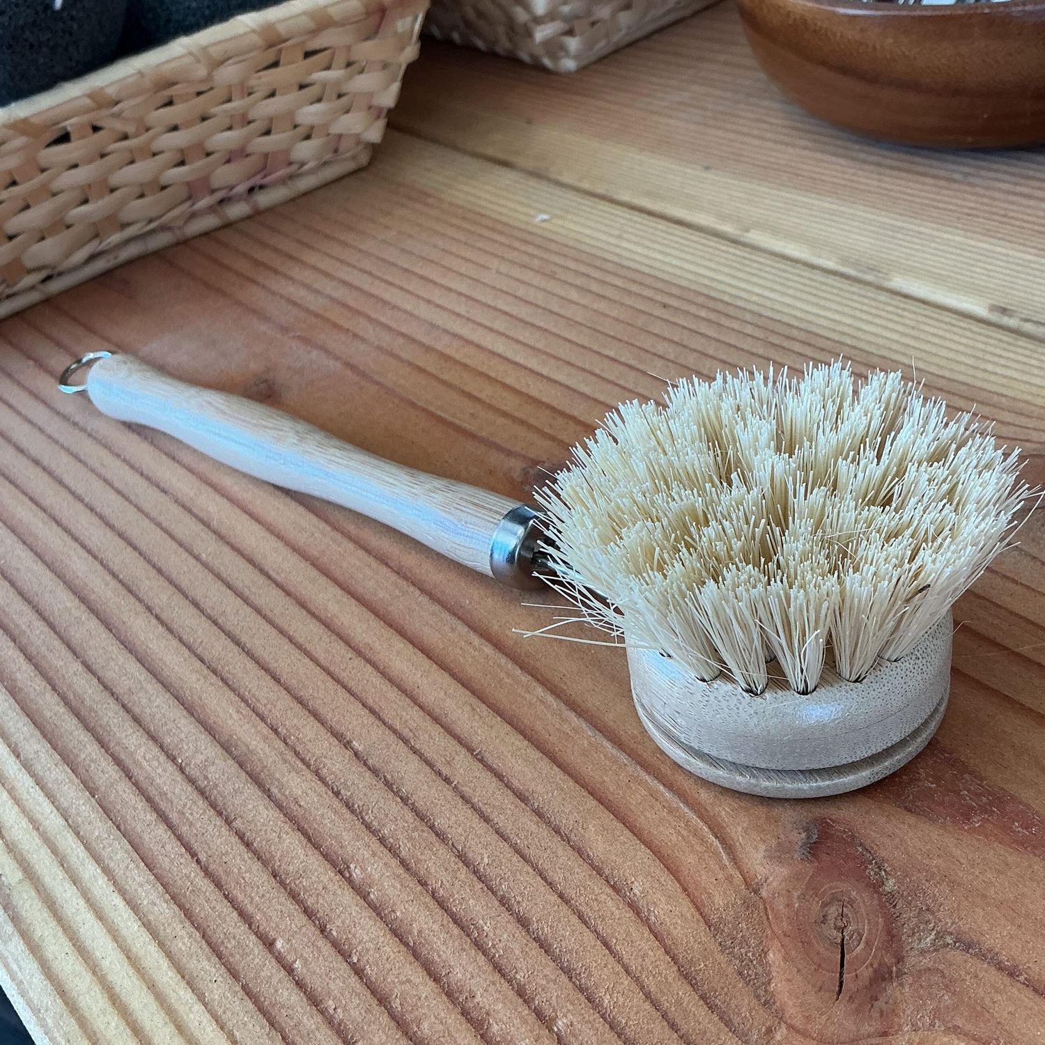 Dish Brush with Replaceable Head