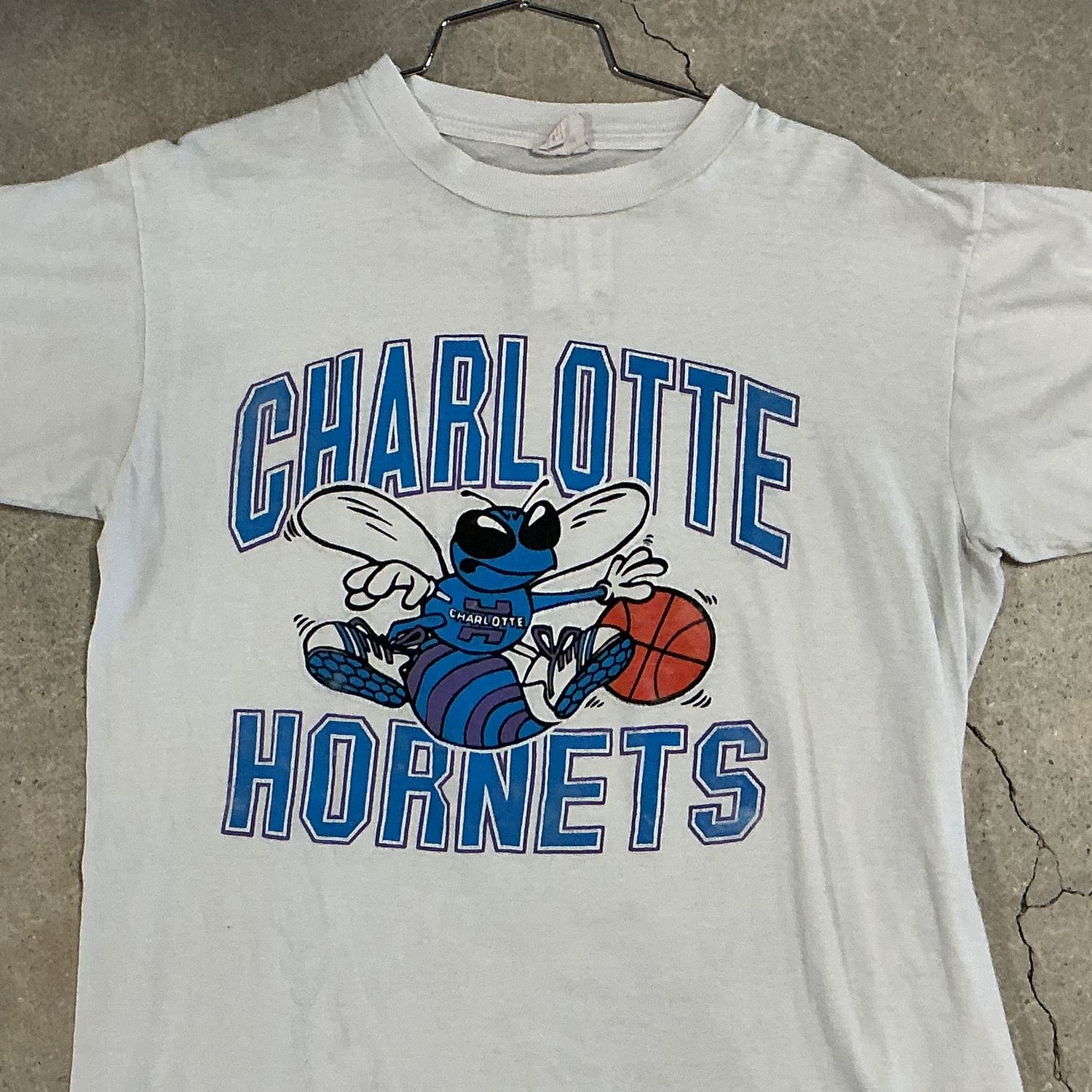 Charlotte Hornets Boxy Tee, Color: WHITE, Size: LARGE