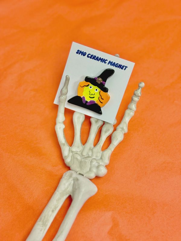 Witchy Magnet