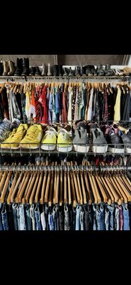 THRIFTOLOGY