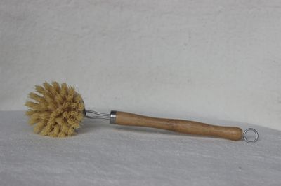 Dish Brush with Replaceable Head