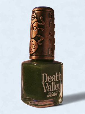 dvn medium green pencil polish