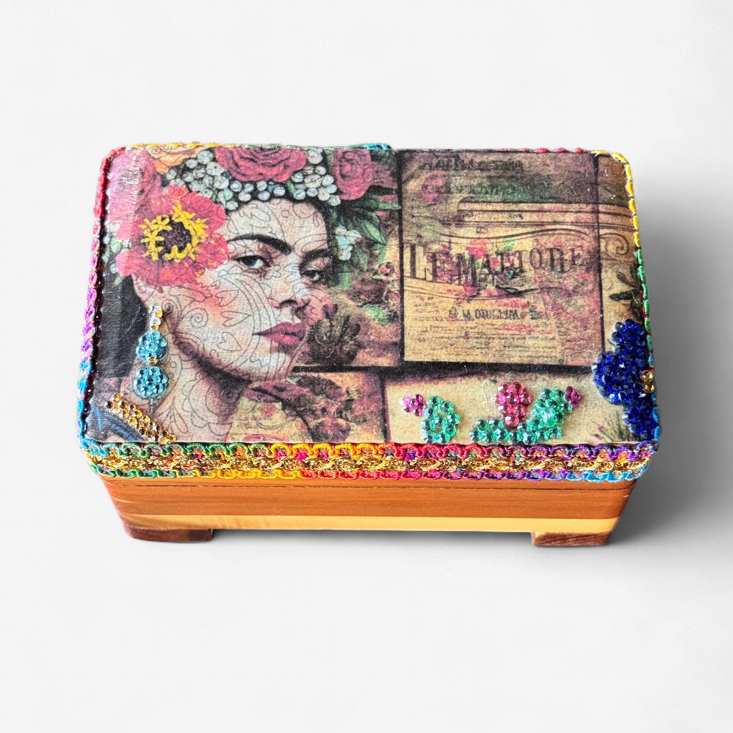 Small Frida Wooden Box IR