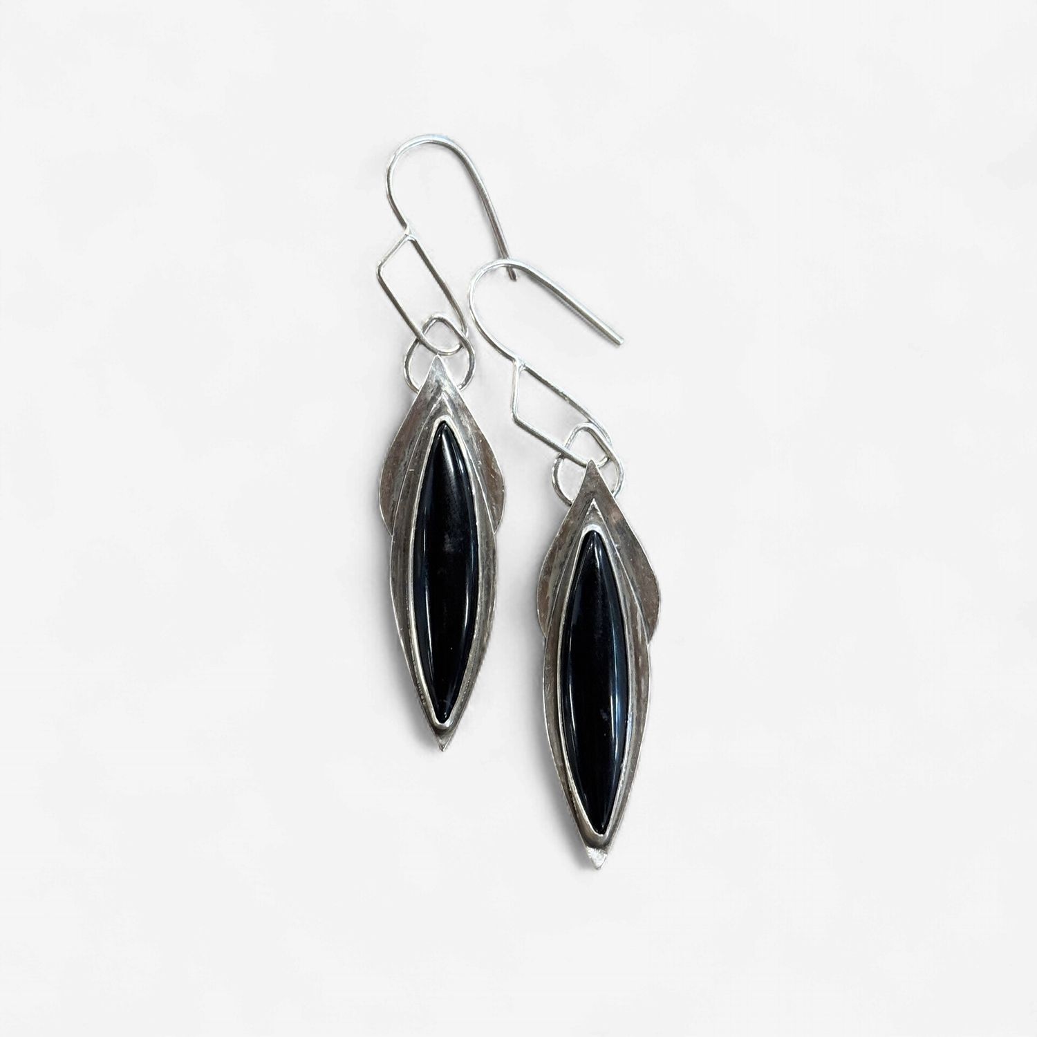 A200 Onyx Earrings