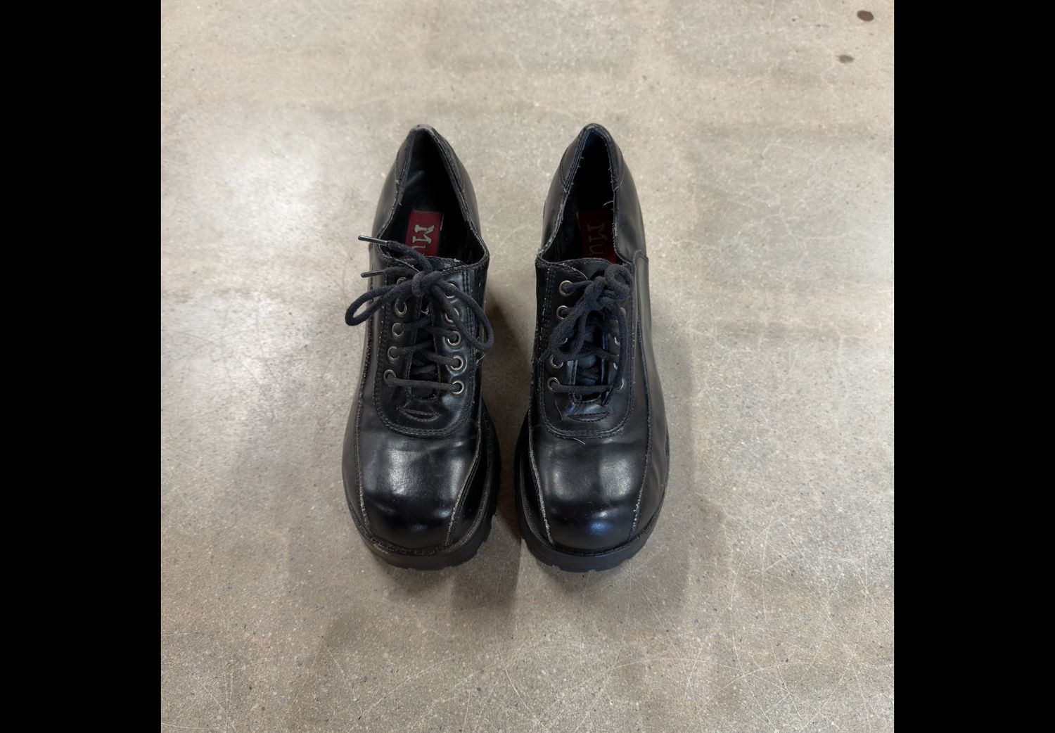 320 Mudd black platform heels (sold as is)