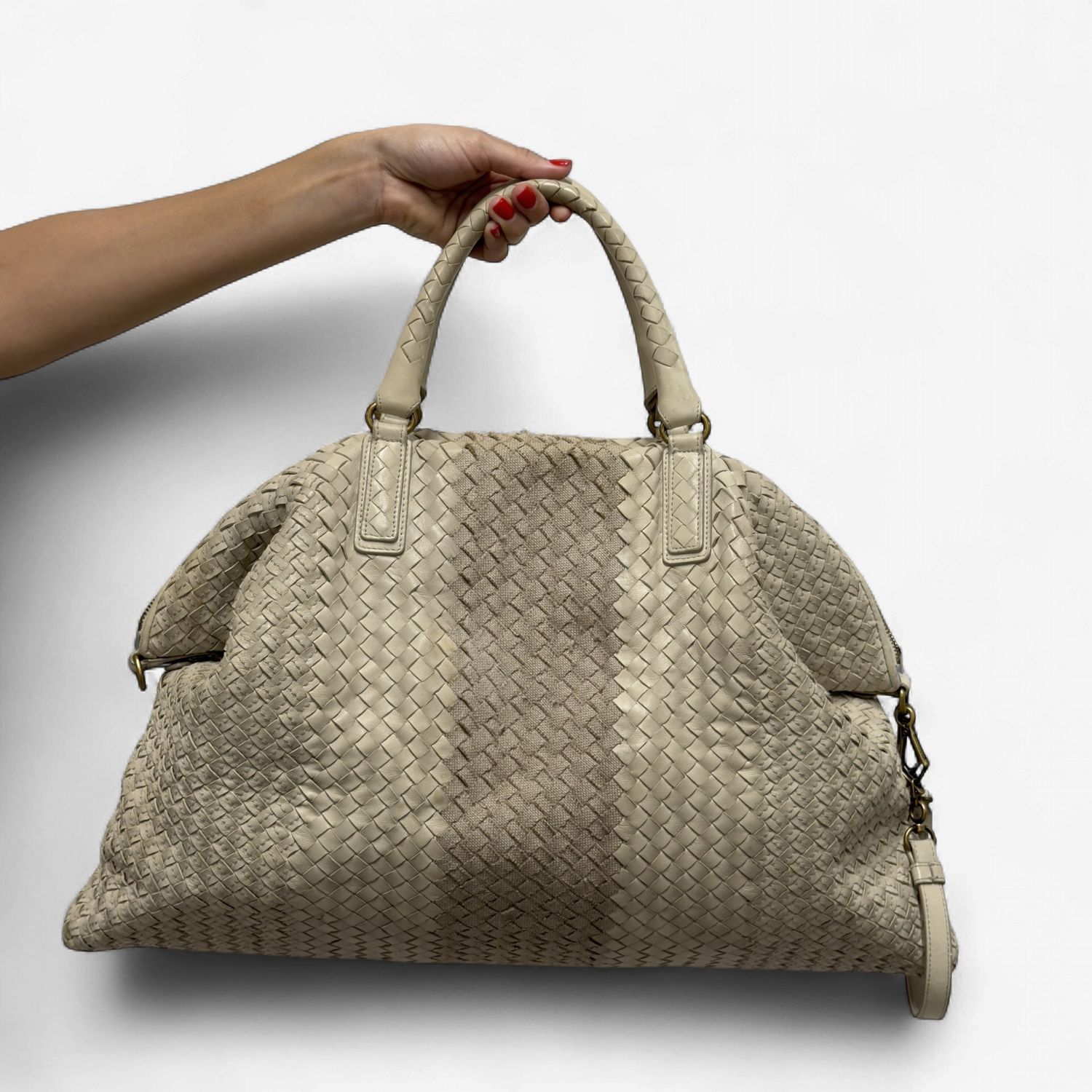 Bottega Veneta Intrecciato Bone Weekender