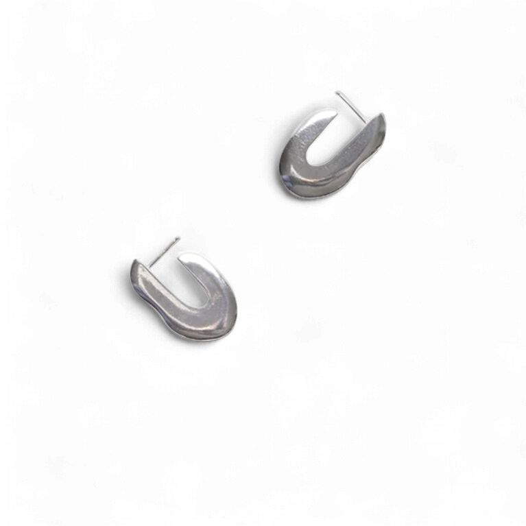 IESHA HOOPS
