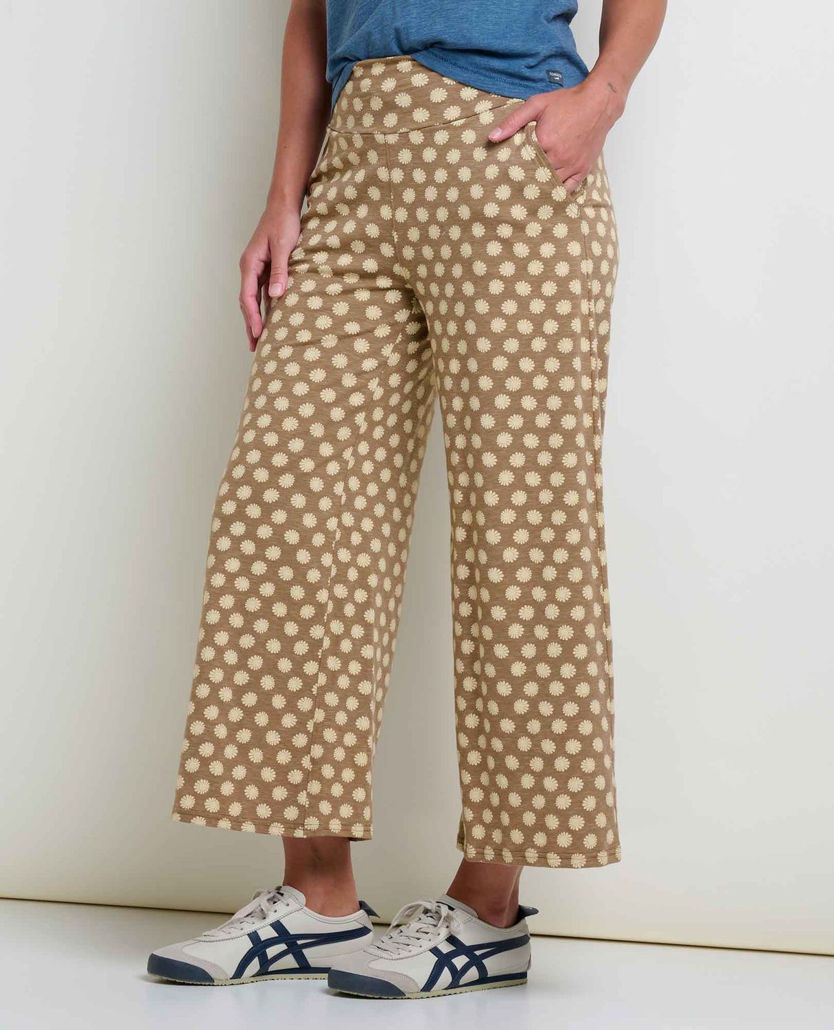 T1441011 Chaka Wide Leg Pant, Colour: 944 Honey Brown Floral, Size: XS