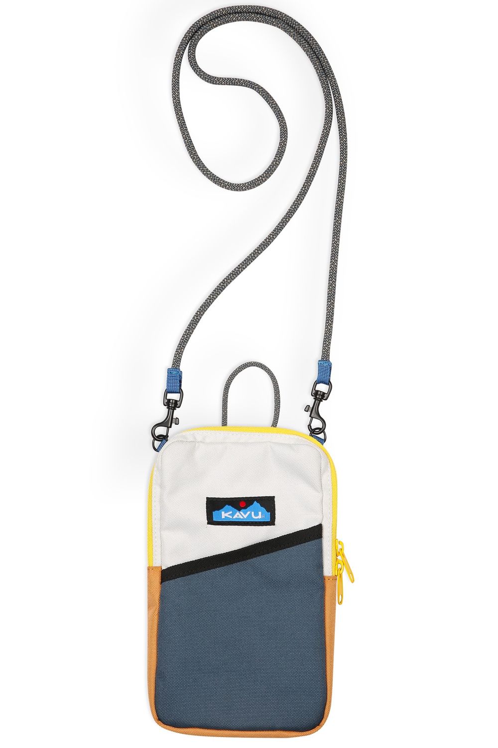 9297 Essential Case, Colour: 2507 Camper Cove