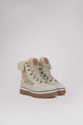 Henta Lace Up Boot - Ice Gripper Sole