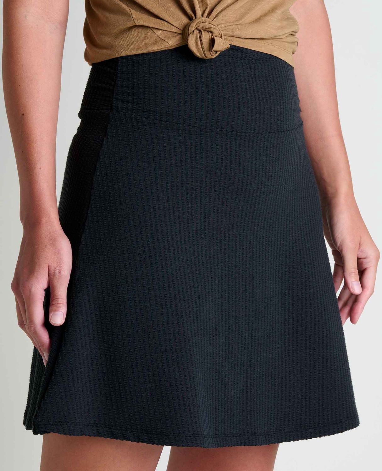 T1182127 Chaka Skirt, Colour: 018 Black Texture, Size: XS