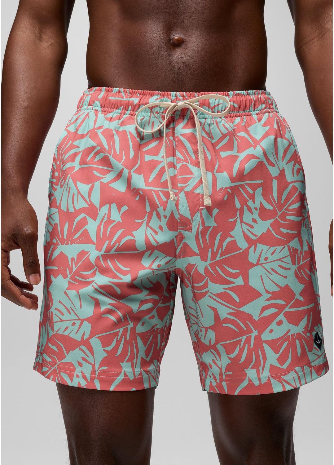 2064121 La Jolla Lined Short - 7", Color: 402 Sea Glass Monstera, Size: S