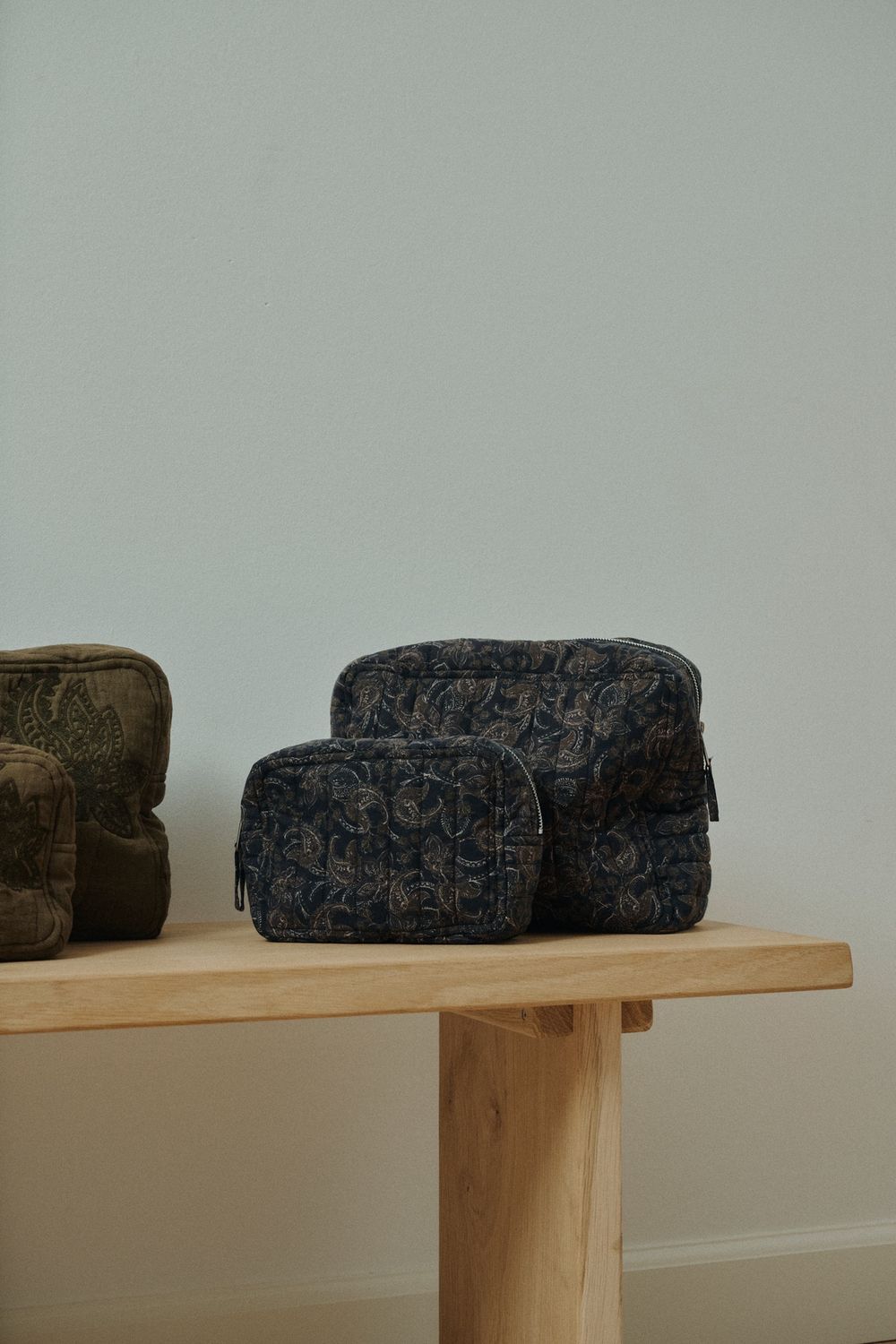 Cara toiletry bag