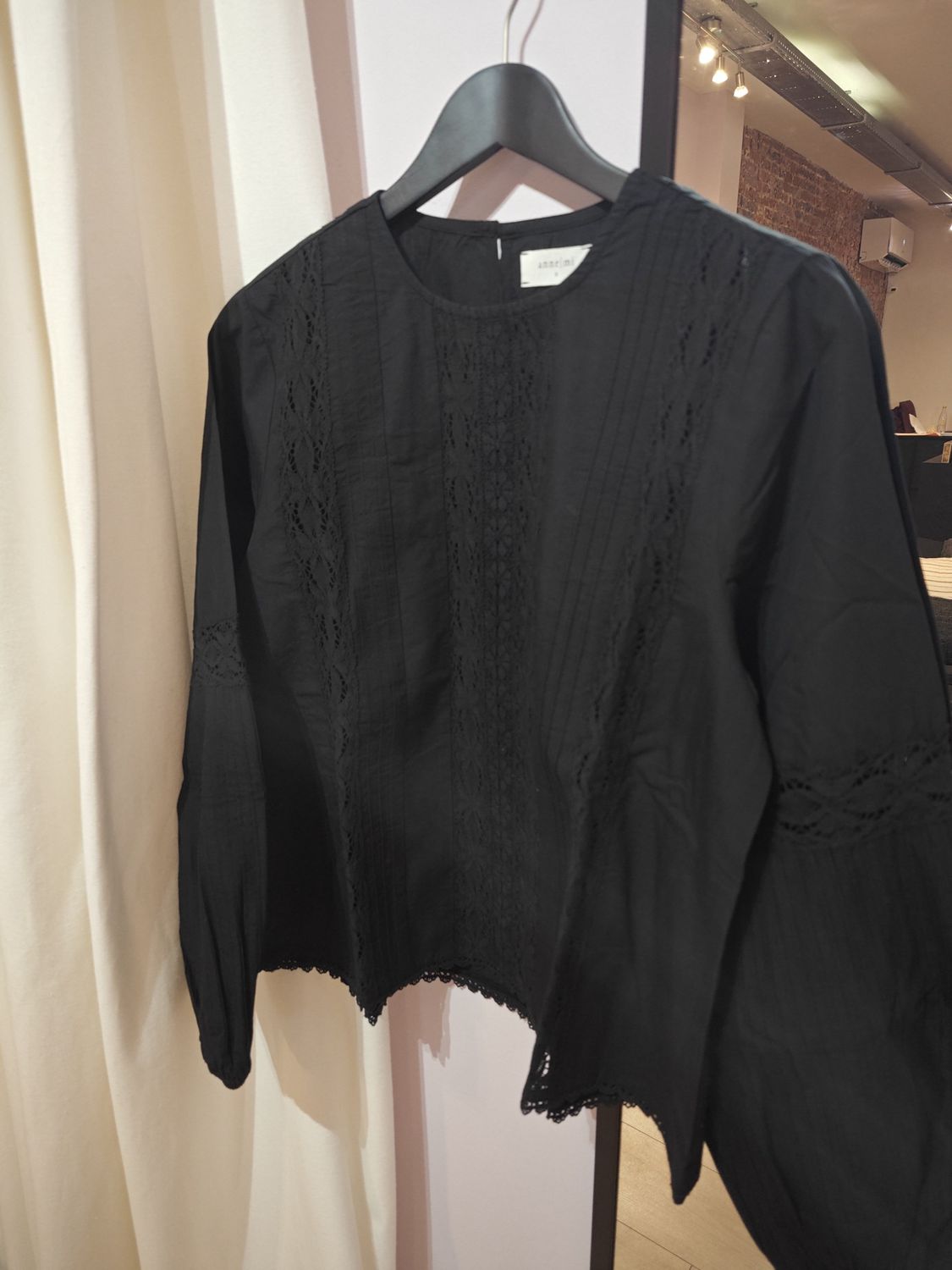 Jasmin blouse- black