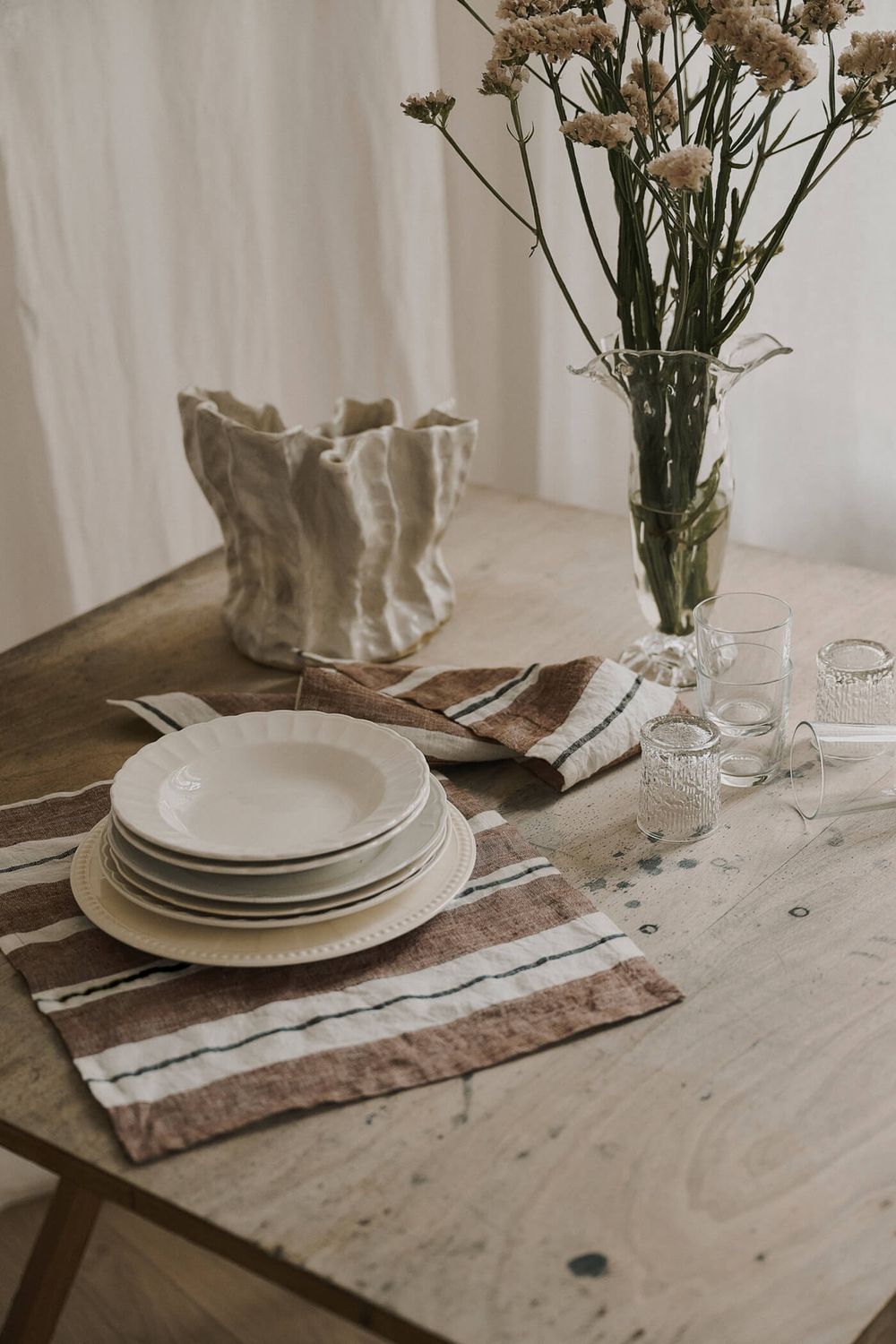 Dela placemat - striped cambridge brown