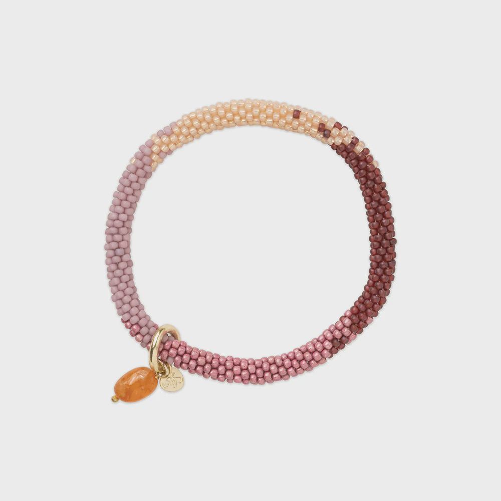 A beautiful story Talented carneool armband