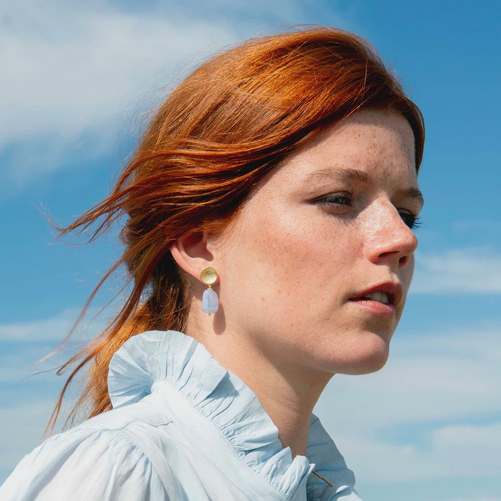 Ease - blauwe agaat oorbellen