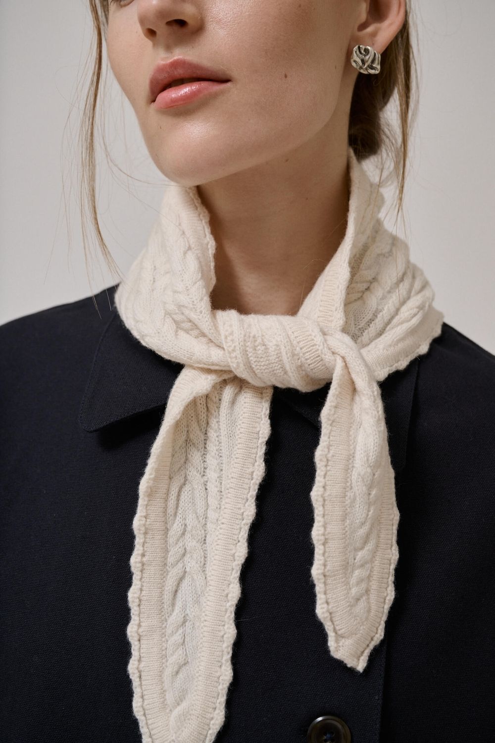Anne-mi Meadow triangle scarf