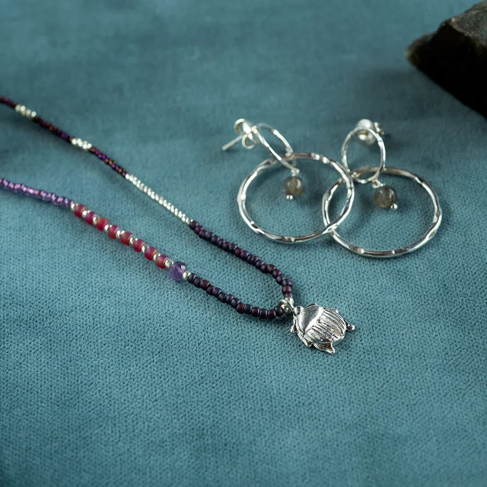 A beautiful story Adventurous amethyst ketting
