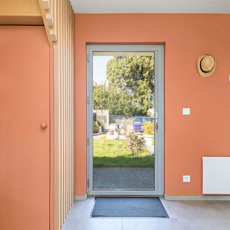 Porte d’entrée grand vitrage