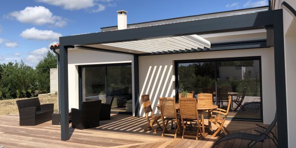 Pergola bioclimatique Marquise