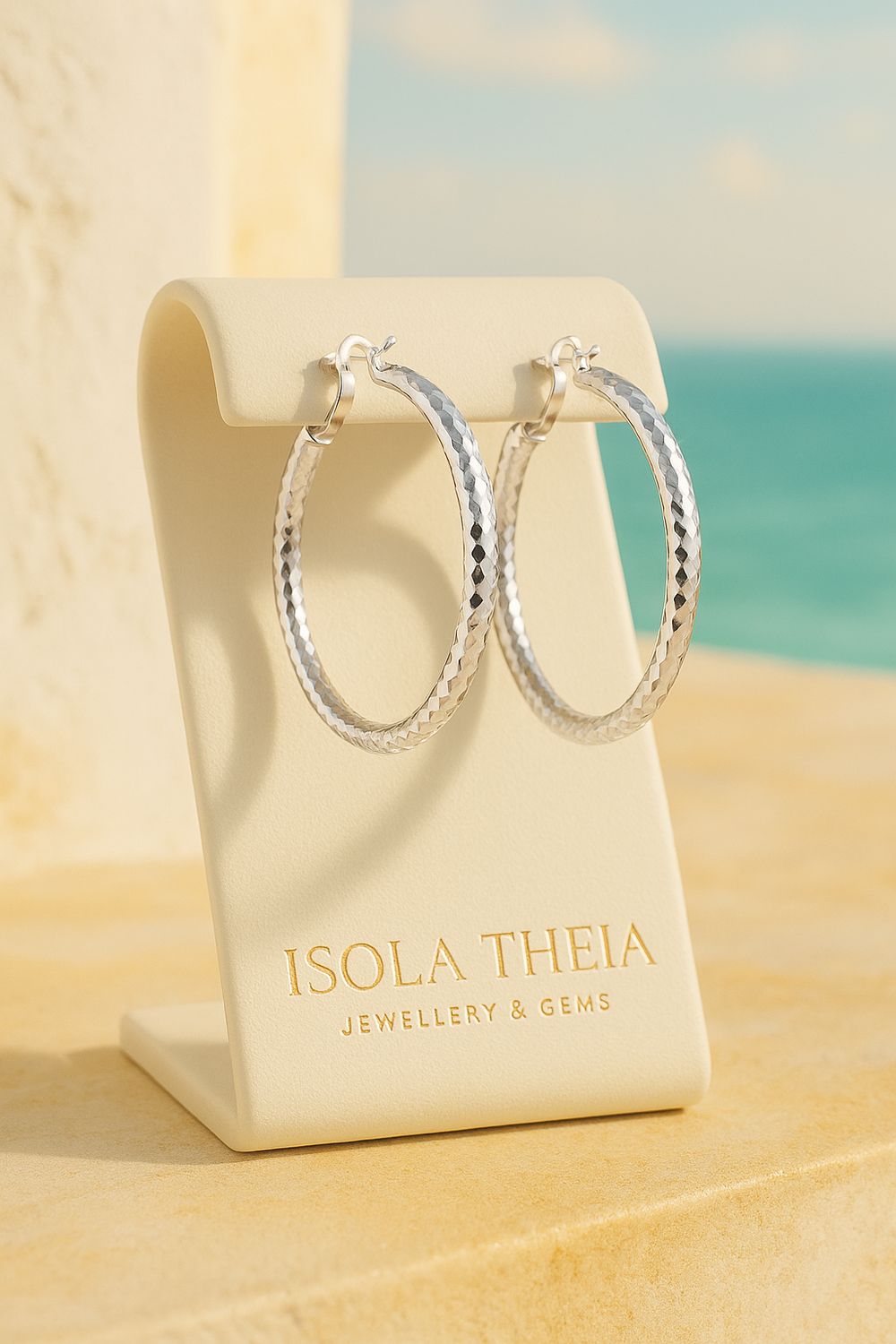 Lunara Hoops