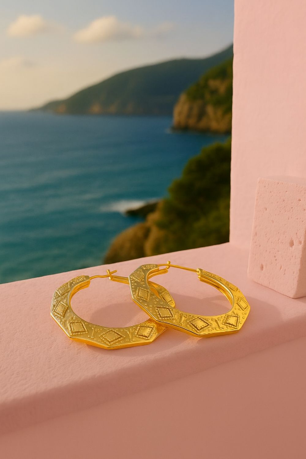Athena&#39;s Crest Hoops