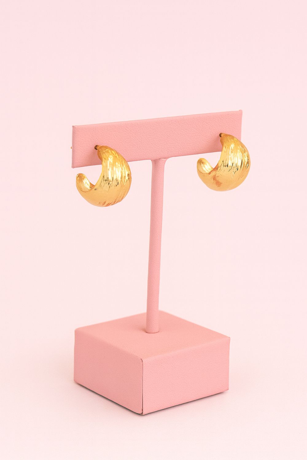 Lunar Crest Hoops