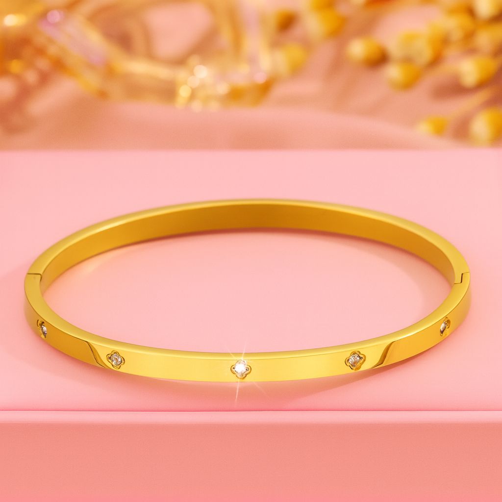 Lustra Bloom Bangle
