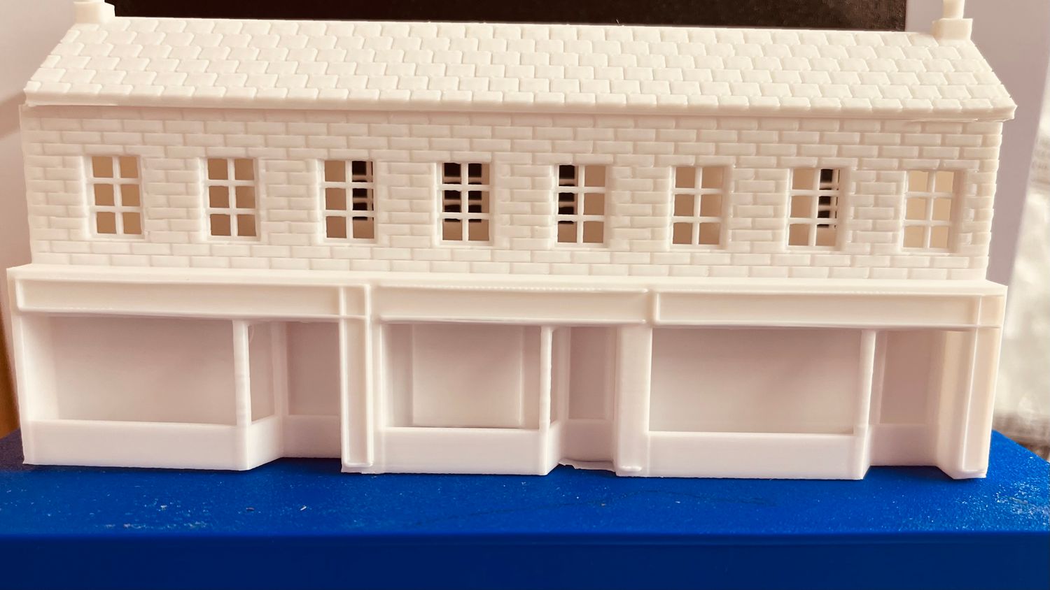 3 Shop Terrace  Scale 00