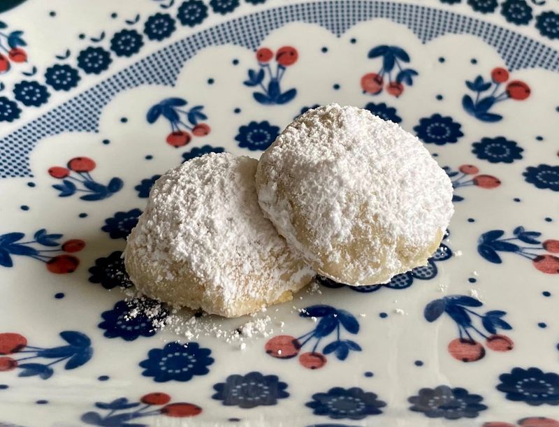 Italian Wedding Cookie